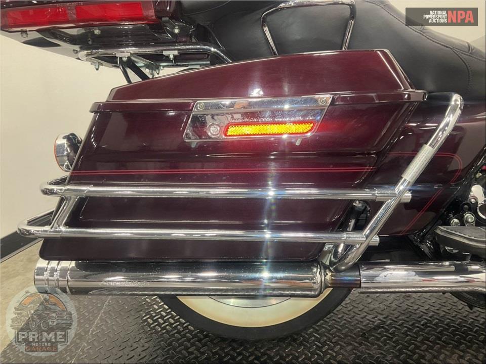 2005 Harley-Davidson FLHTCUI ULTRA CLASSIC ELECTRA GLIDE — фото 24