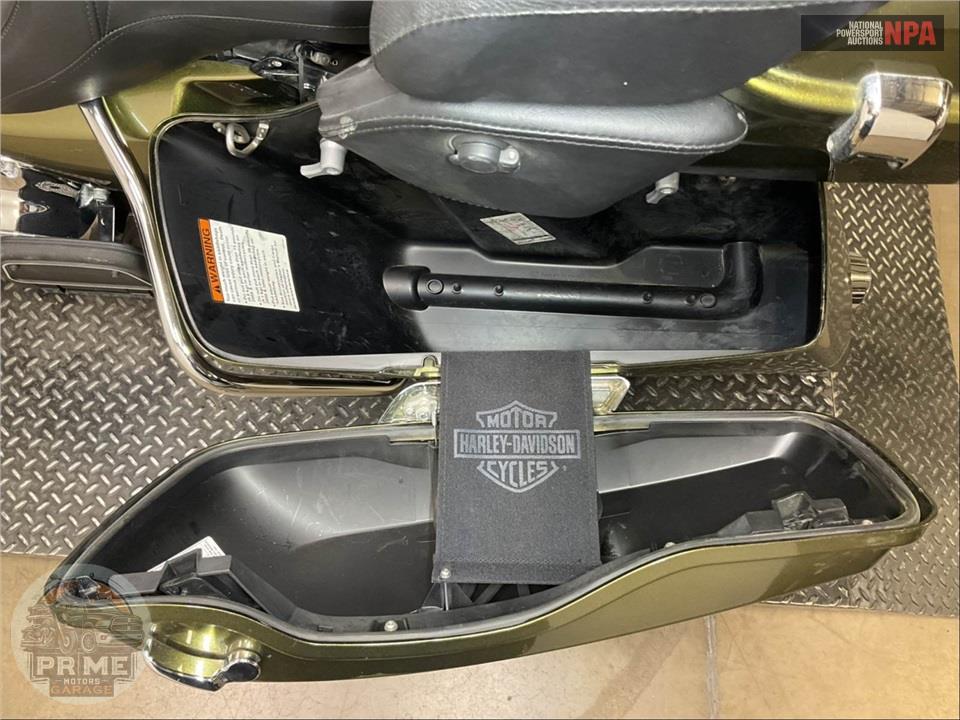2018 Harley-Davidson FLHTK ULTRA LIMITED — фото 19