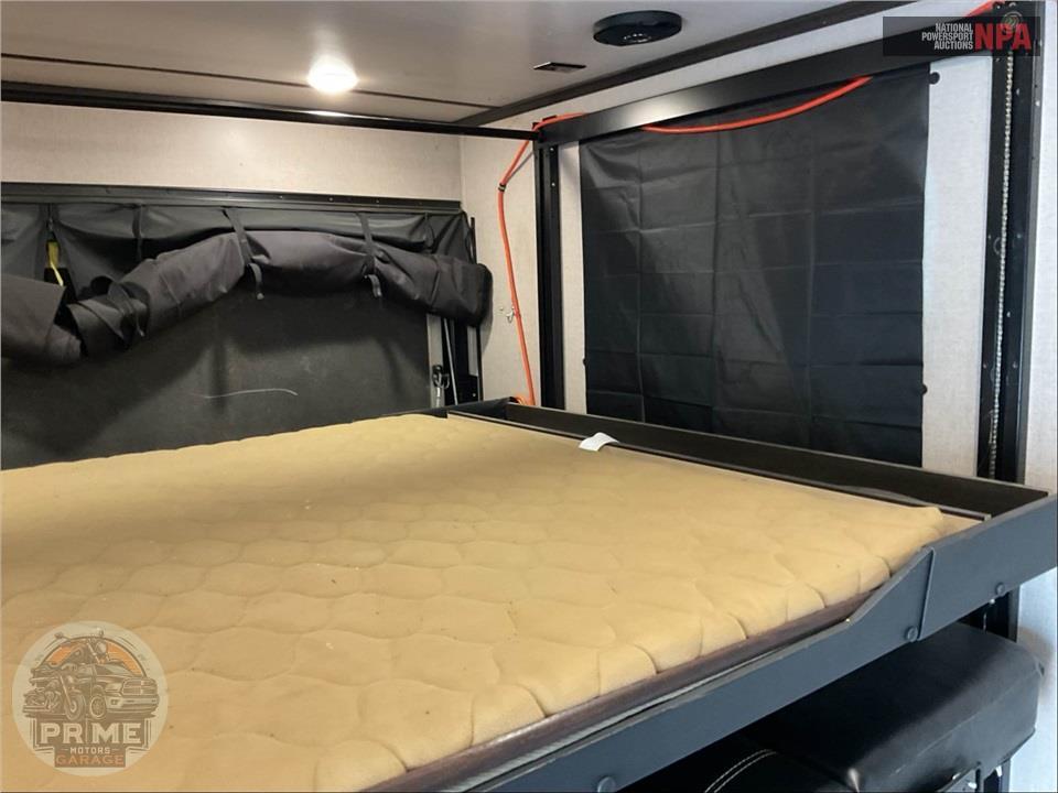 2019 Xlr By Forest River M-382AMP - THUNDERBOLT TOY HAULER TOY HAULER SERIES — фото 14