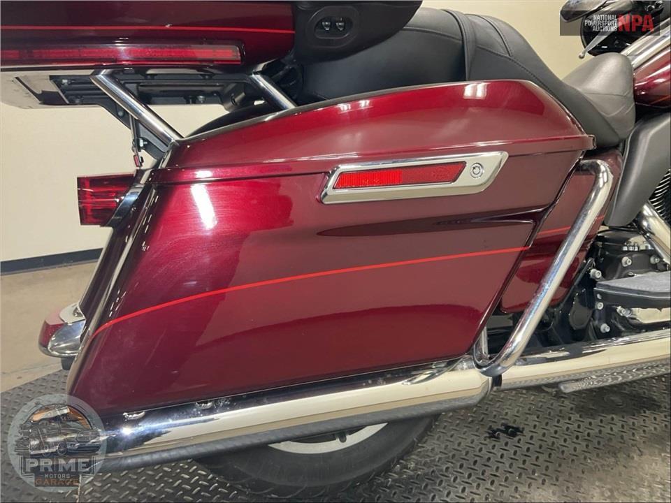 2016 Harley-Davidson FLHTK ELECTRA GLIDE ULTRA LIMITED — фото 21
