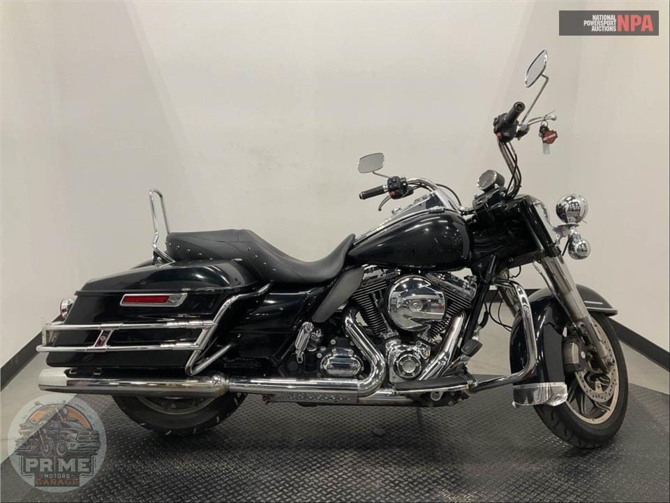 2015 Harley-Davidson FLHP POLICE ROAD KING — фото 1