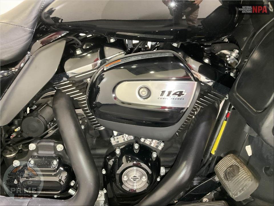 2023 Harley-Davidson FLTRK ROAD GLIDE LIMITED — фото 6
