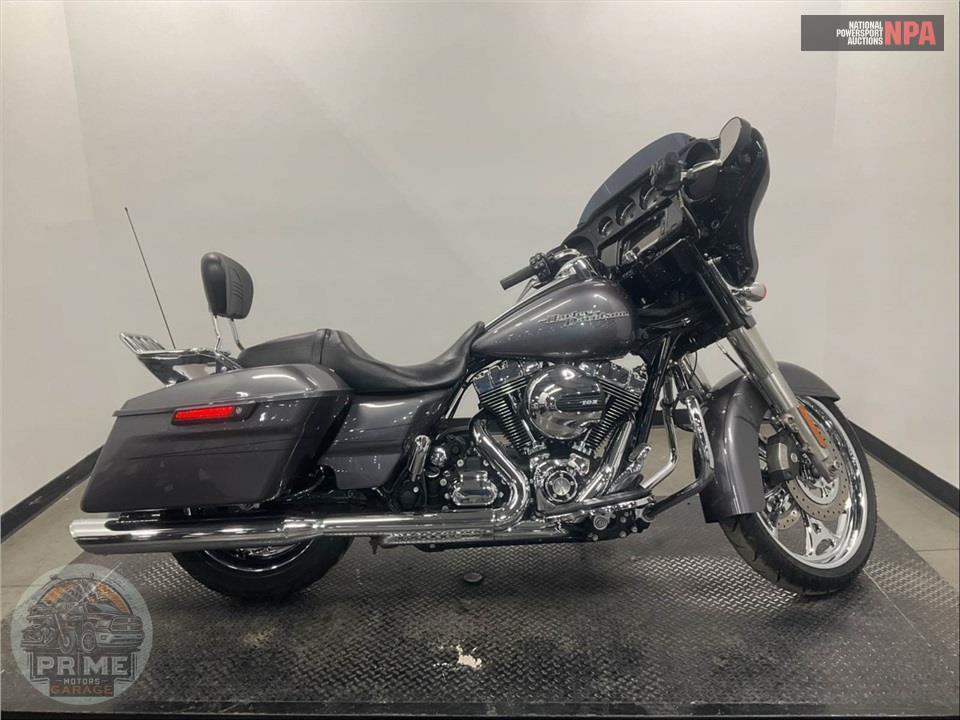 2014 Harley-Davidson FLHXS STREET GLIDE — фото 1