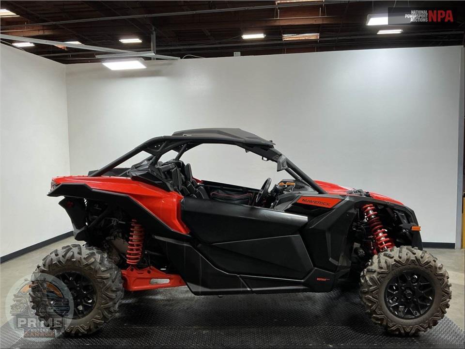 2020 Can-Am MAVERICK X3 TURBO — фото 1