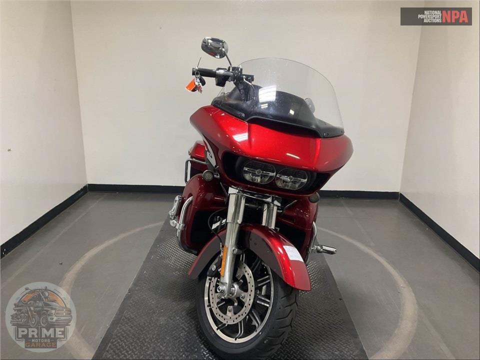 2018 Harley-Davidson FLTRU ROAD GLIDE ULTRA — фото 2
