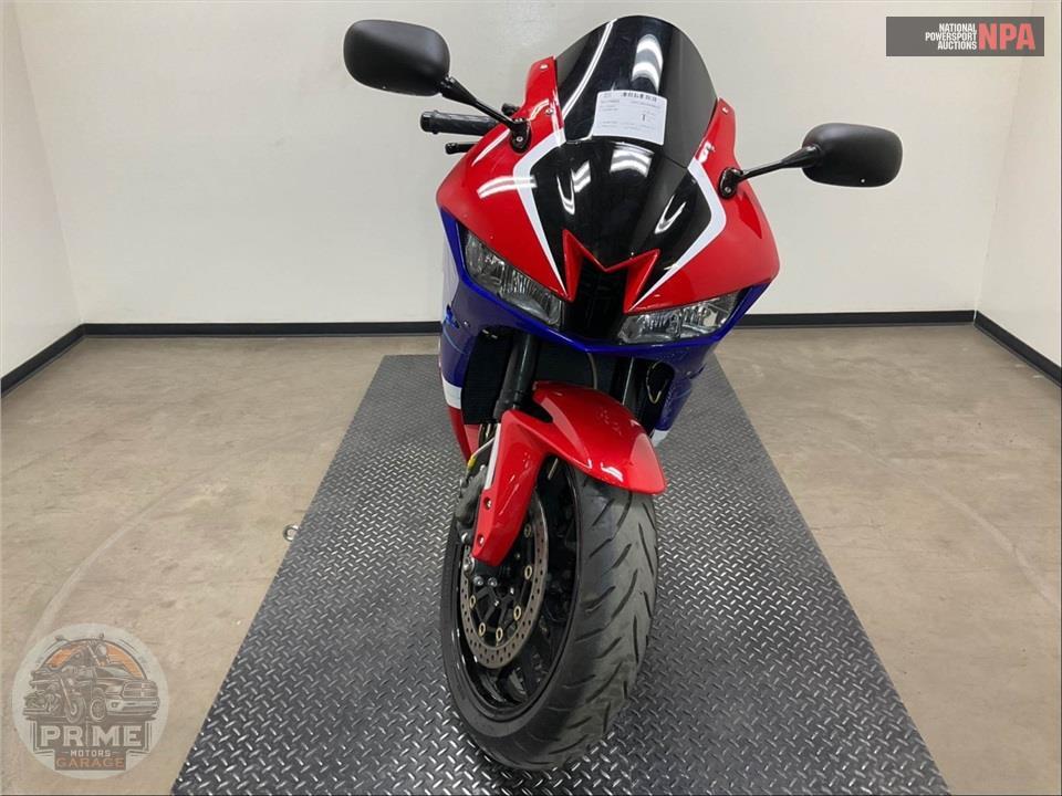 2024 Honda CBR600RR ABS — фото 2