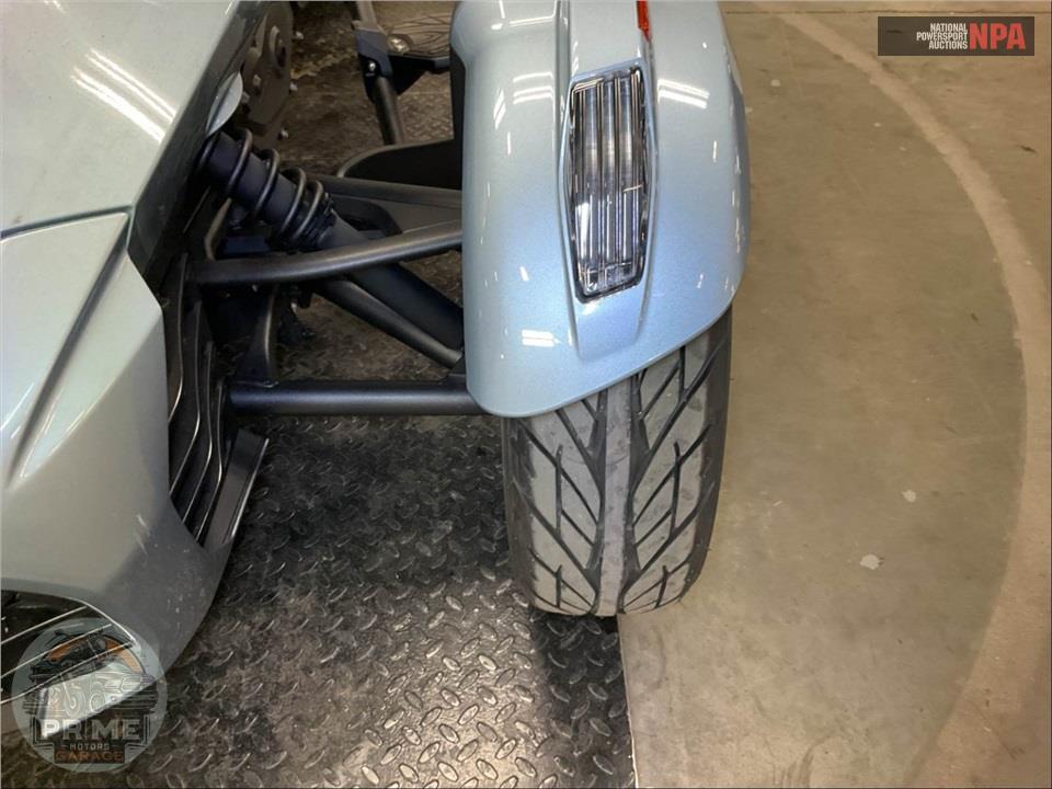 2021 Can-Am SPYDER F3 LIMITED SE6 — фото 23