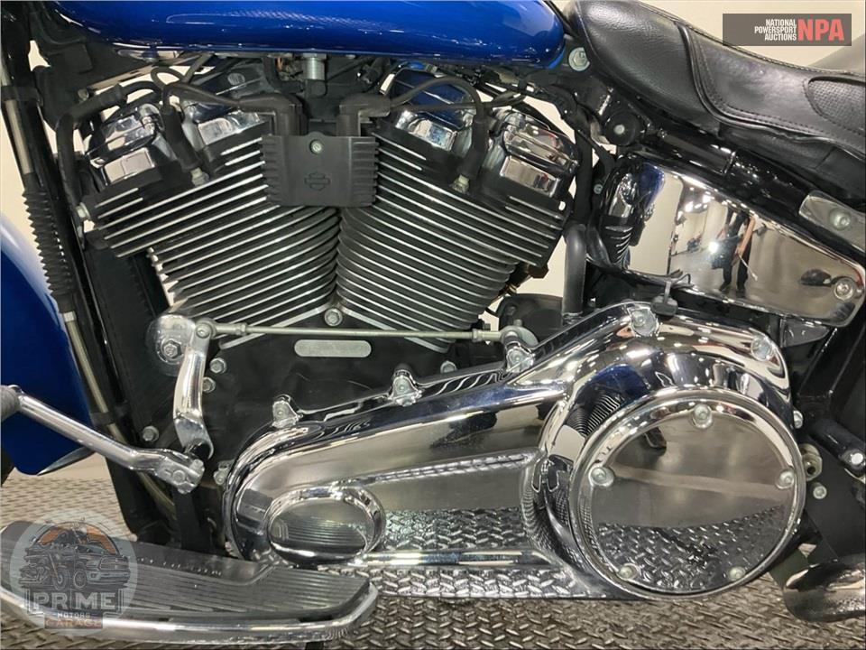 2018 Harley-Davidson FLDE DELUXE — фото 7