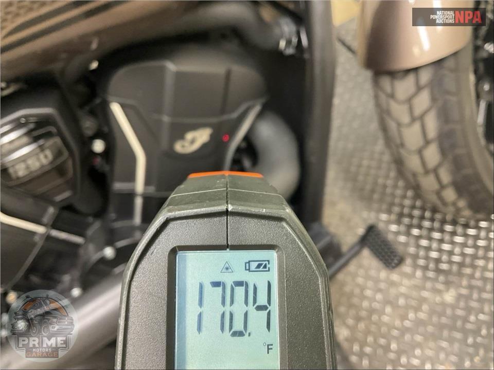 2025 Indian Motorcycle SCOUT BOBBER LIMITED WITH TECHNOLOGY PACKAGE (COLOR METALLIC) — фото 8