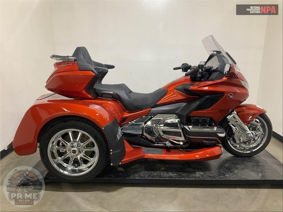 2024 Honda GL1800D GOLDWING TOUR DCT — фото 1