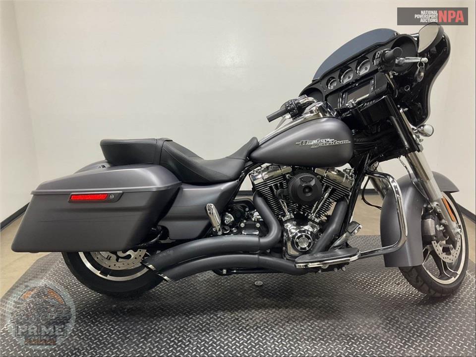 2016 Harley-Davidson FLHXS STREET GLIDE SPECIAL — фото 1