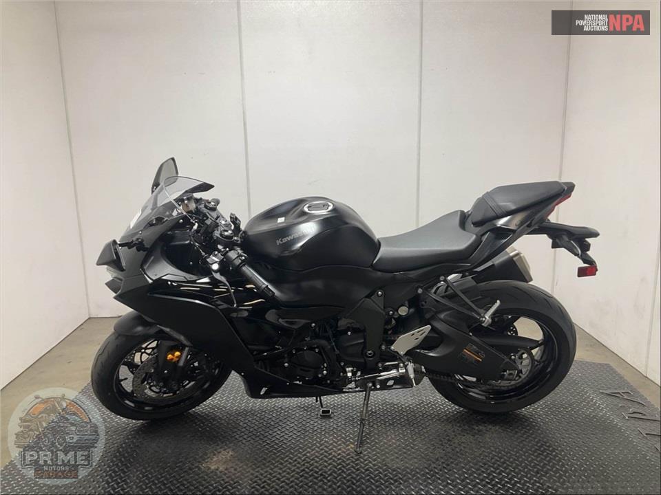 2024 Kawasaki ZX636KRFAL NINJA ZX-6R KRT — фото 3