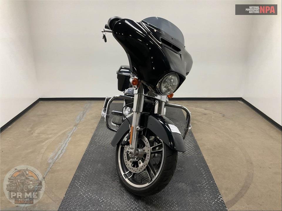 2019 Harley-Davidson FLHX STREET GLIDE — фото 2