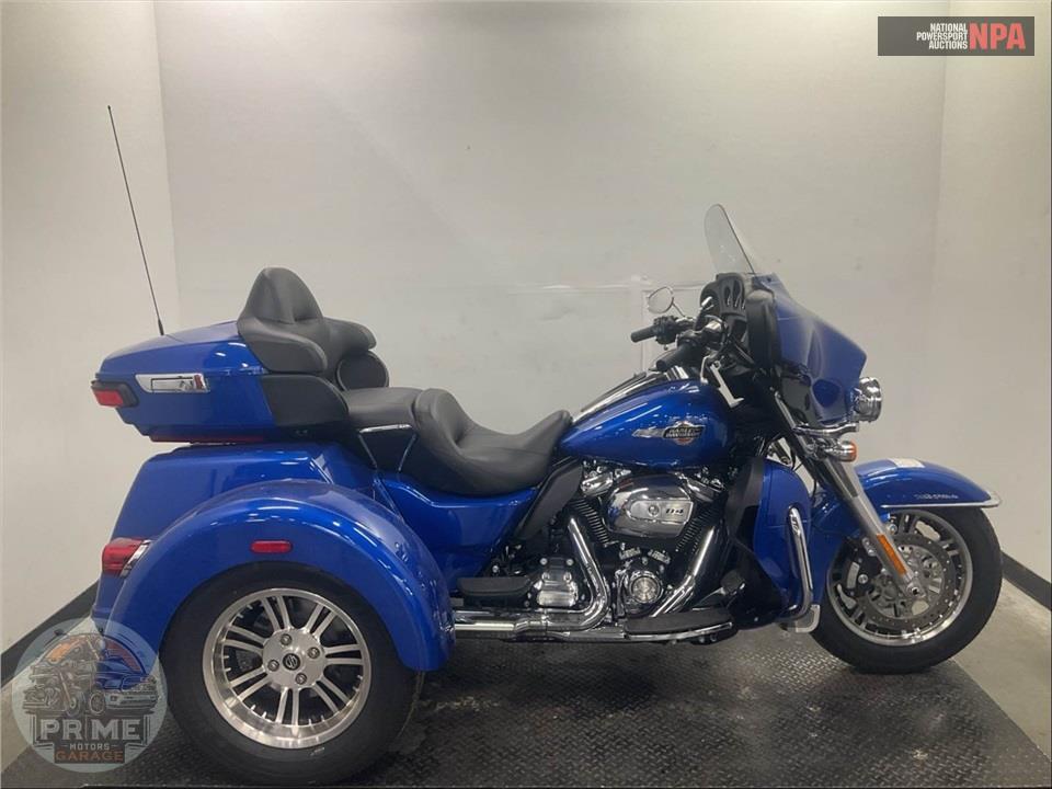 2024 Harley-Davidson FLHTCUTG TRI GLIDE ULTRA CLASSIC — фото 1