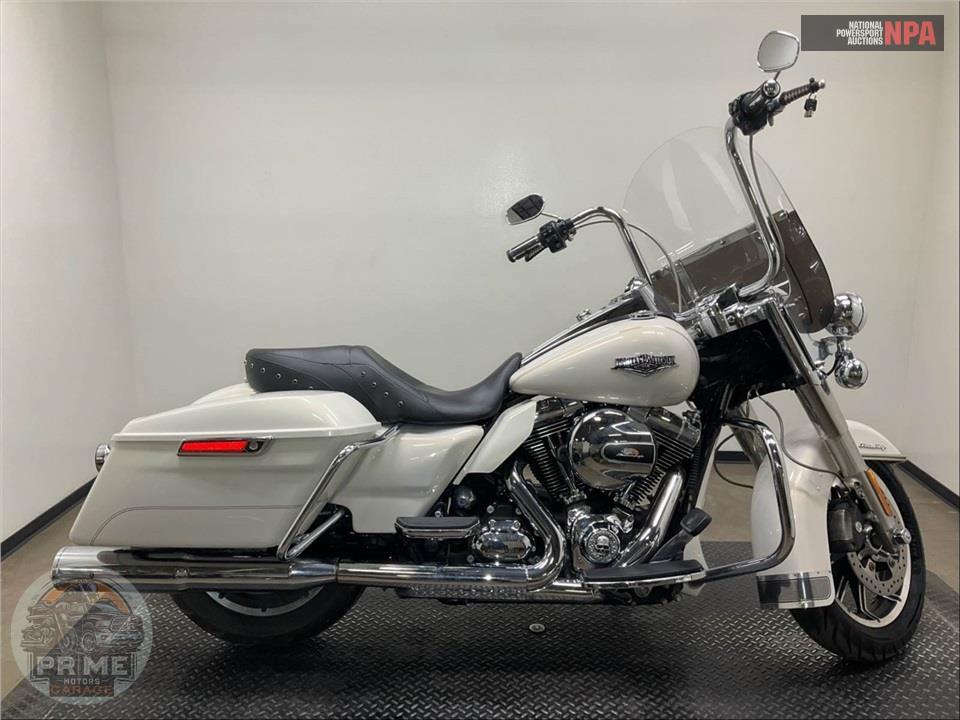 2015 Harley-Davidson FLHR ROAD KING — фото 1