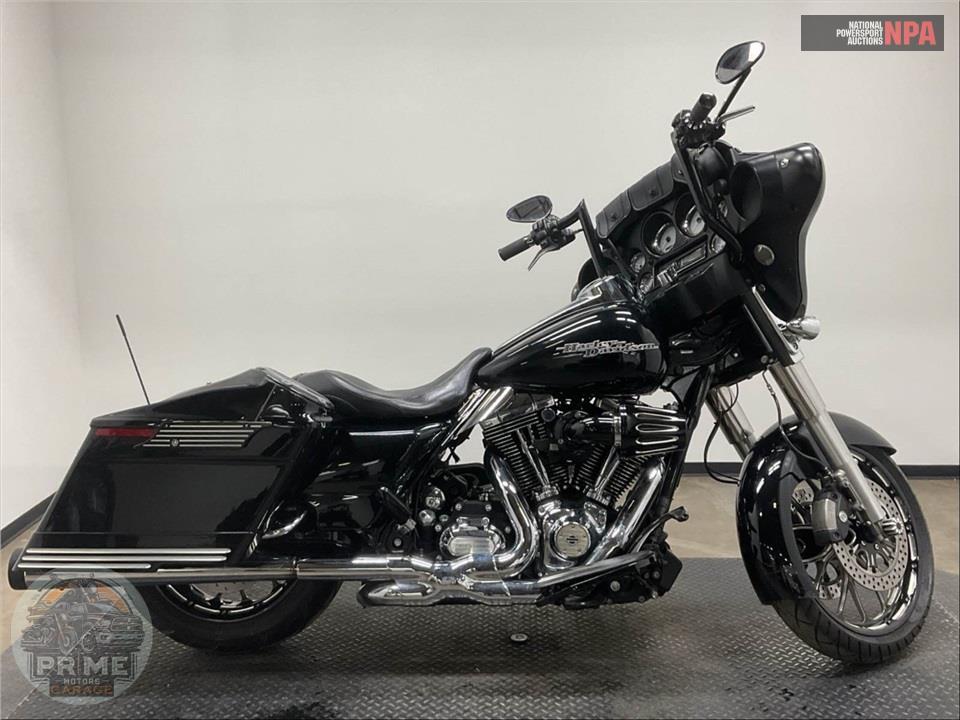 2011 Harley-Davidson FLHX-103 STREET GLIDE — фото 1