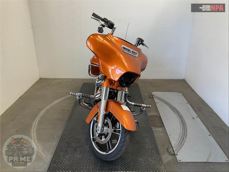 2015 Harley-Davidson FLHXS STREET GLIDE SPECIAL — фото 2