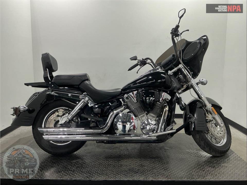 2006 Honda VTX1300R6 — фото 1
