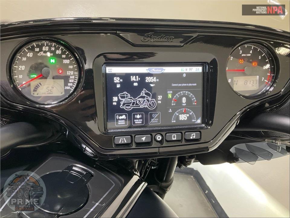 2025 Indian Motorcycle ROADMASTER POWERPLUS DARK HORSE WITH 112 AND POWERBAND AUDIO PACKAGE — фото 5