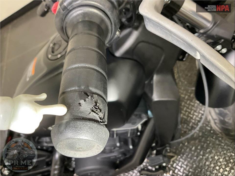 2023 Indian Motorcycle SCOUT BOBBER SIXTY ABS — фото 28