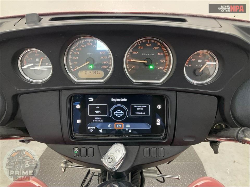 2019 Harley-Davidson FLHTCUTG TRI GLIDE ULTRA — фото 5