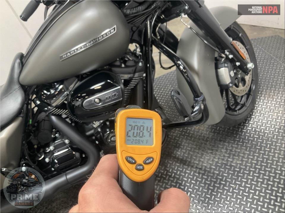 2019 Harley-Davidson FLHXS STREET GLIDE SPECIAL — фото 8