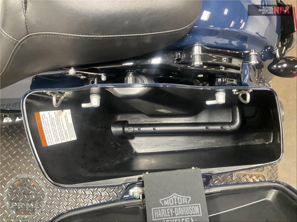 2019 Harley-Davidson FLTRXS ROAD GLIDE SPECIAL — фото 17