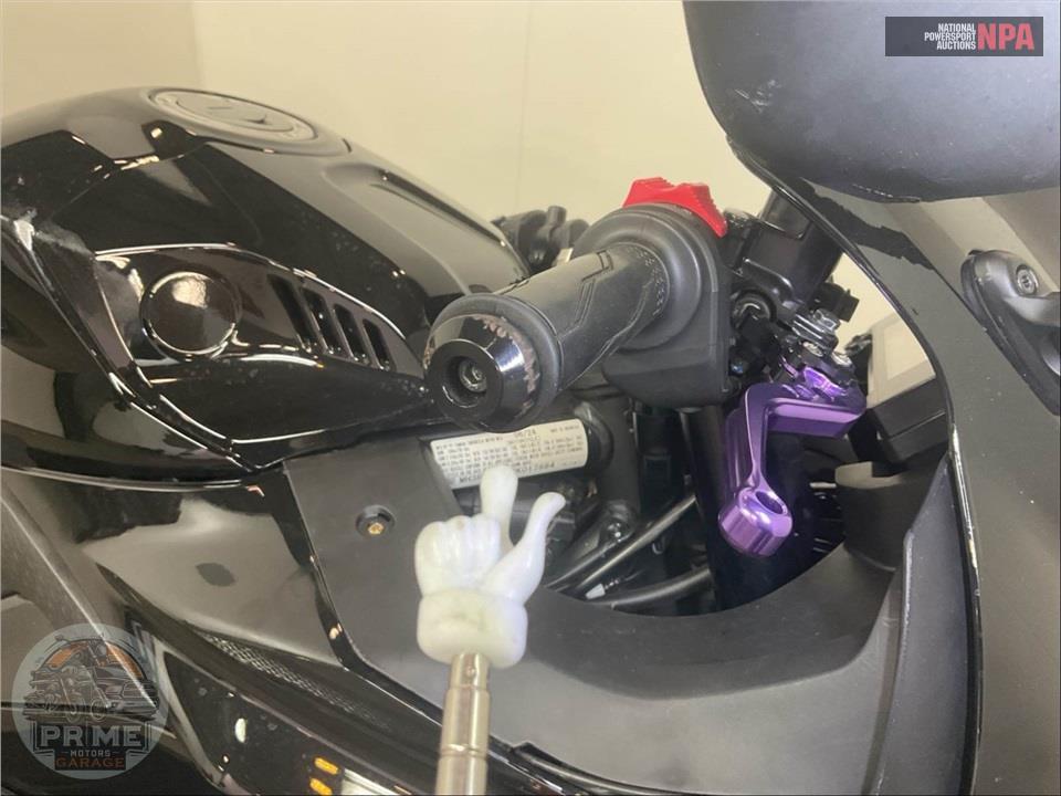 2024 Yamaha YZF-R3 — фото 20
