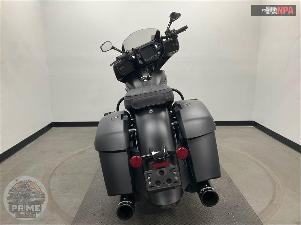 2023 Indian Motorcycle CHIEFTAIN DARK HORSE (BLACK SMOKE) — фото 4