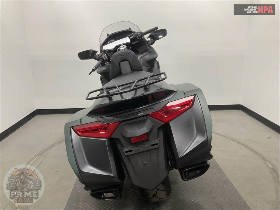2024 Honda GL1800B GOLDWING — фото 4