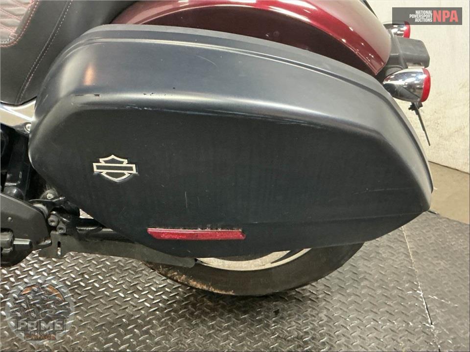 2018 Harley-Davidson FLSB SPORT GLIDE — фото 27