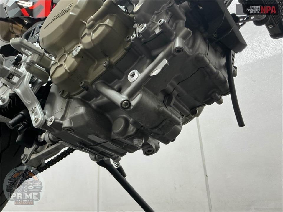 2025 Ducati HYPERMOTARD 698 RVE — фото 11