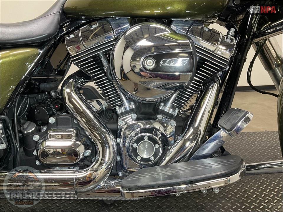2016 Harley-Davidson FLHX STREET GLIDE — фото 6
