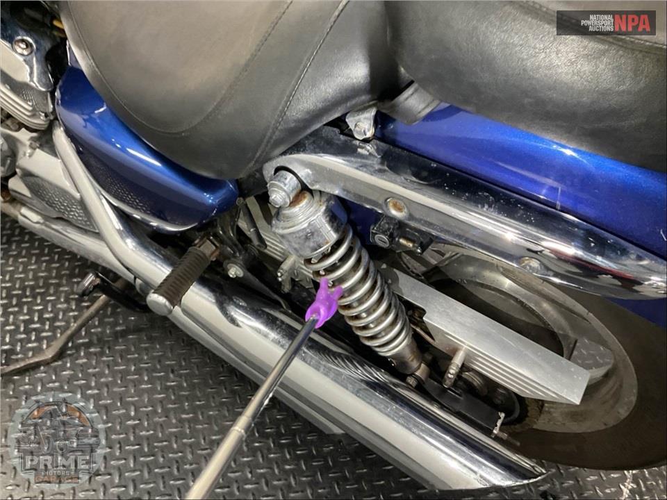 2000 Honda VF750C2Y MAGNA — фото 30