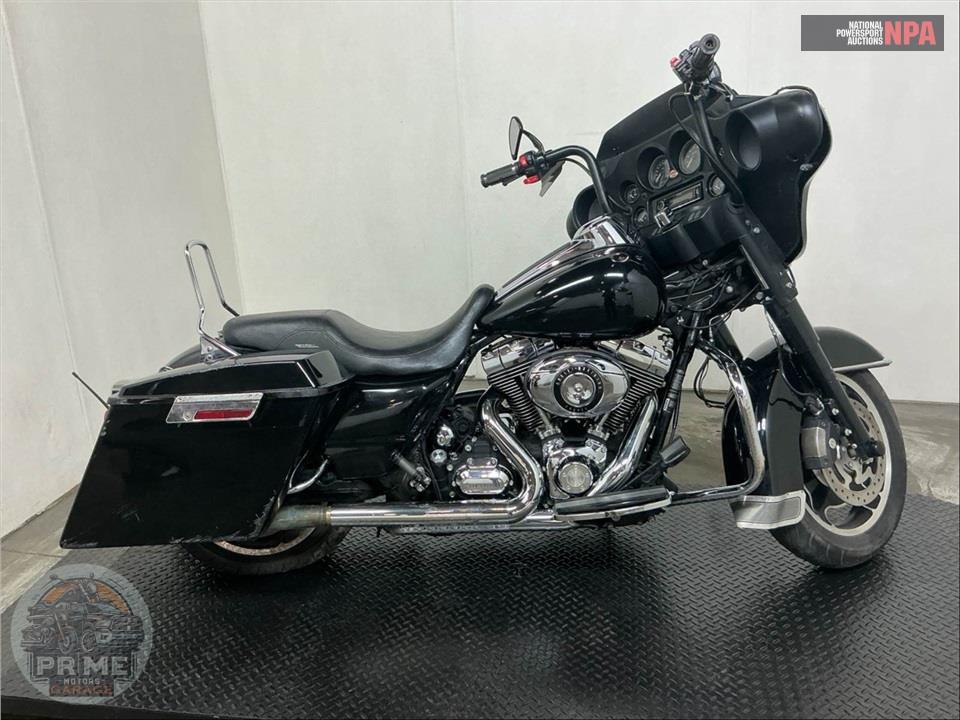 2011 Harley-Davidson FLHTP POLICE ELECTRA GLIDE — фото 1