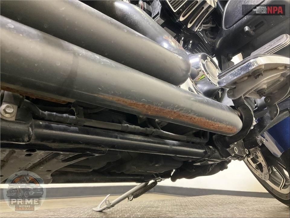 2016 Harley-Davidson FLTRU ROAD GLIDE ULTRA — фото 12