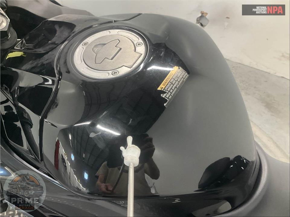 2022 Yamaha YZF-R3 — фото 20