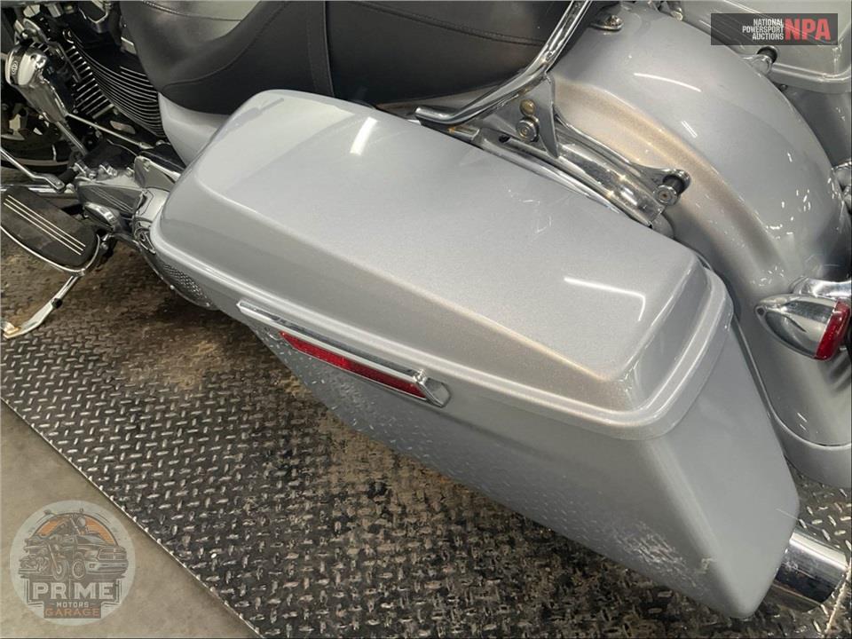 2020 Harley-Davidson FLHX STREET GLIDE — фото 16
