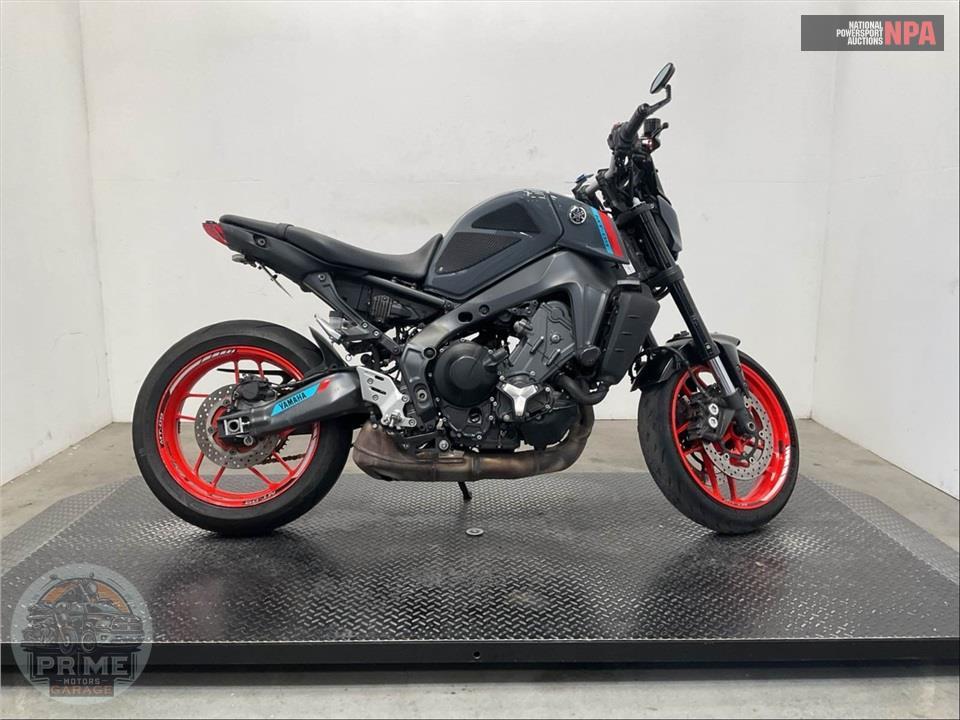 2021 Yamaha MT-09 — фото 1