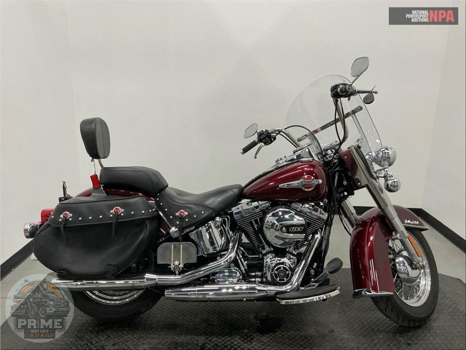 2017 Harley-Davidson FLSTC HERITAGE SOFTAIL CLASSIC — фото 1