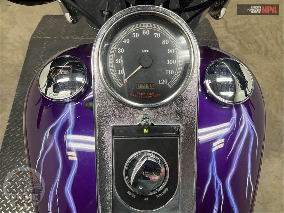 2001 Harley-Davidson FLSTFI FAT BOY — фото 5