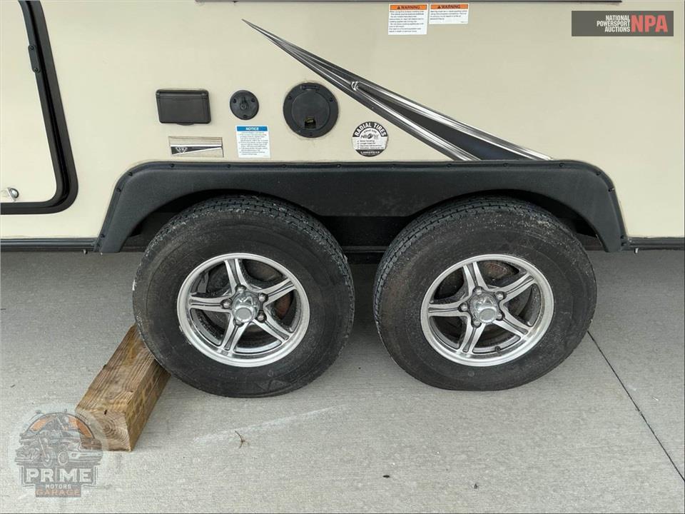 2018 Flagstaff By Forest River M-25LB MICRO LITE SERIES — фото 39