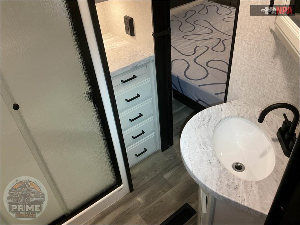 2023 Highland Ridge Rv M-395BHS - OPEN RANGE FIFTH WHEEL SERIES — фото 20