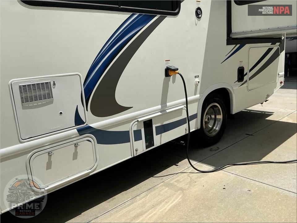 2019 Thor Motor Coach M-22FE E350-V10 - FREEDOM ELITE SERIES — фото 44