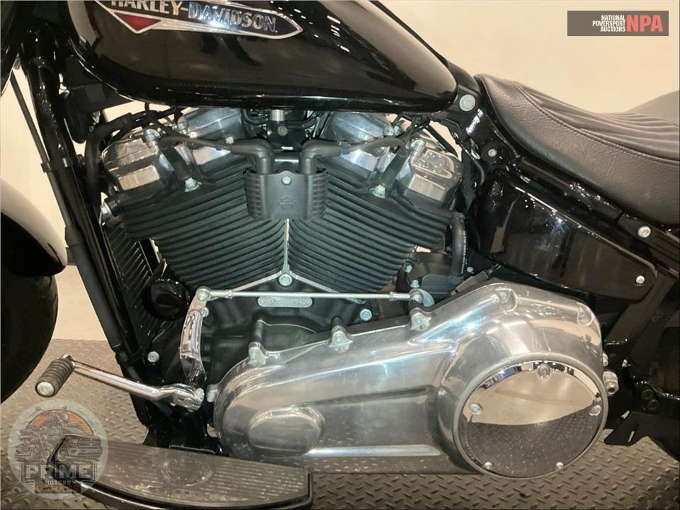 2018 Harley-Davidson FLSL SOFTTAIL SLIM — фото 8