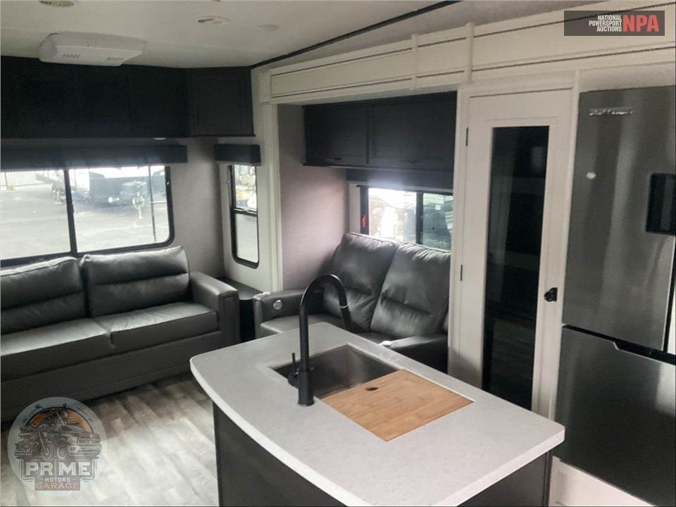 2023 Highland Ridge Rv M-264RLS - OPEN RANGE ROAMER FIFTH WHEEL SERIES — фото 6