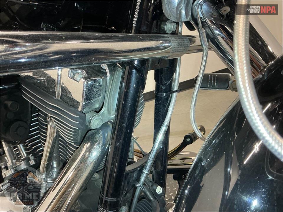 2013 Harley-Davidson FLHX STREET GLIDE — фото 12
