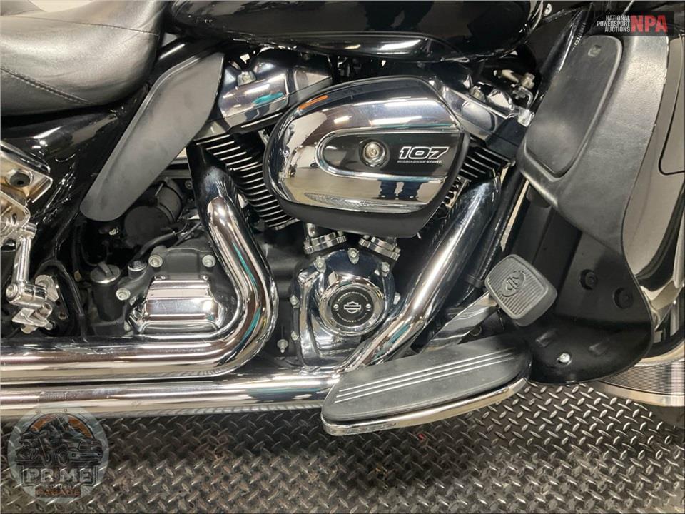 2019 Harley-Davidson FLHTCU ELECTRA GLIDE ULTRA CLASSIC — фото 6