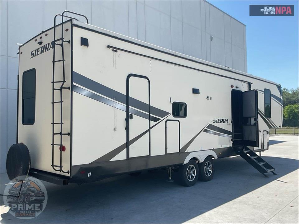 2020 Sierra By Forest River M-3330BH C-CLASS FIFTH WHEEL SERIES — фото 4