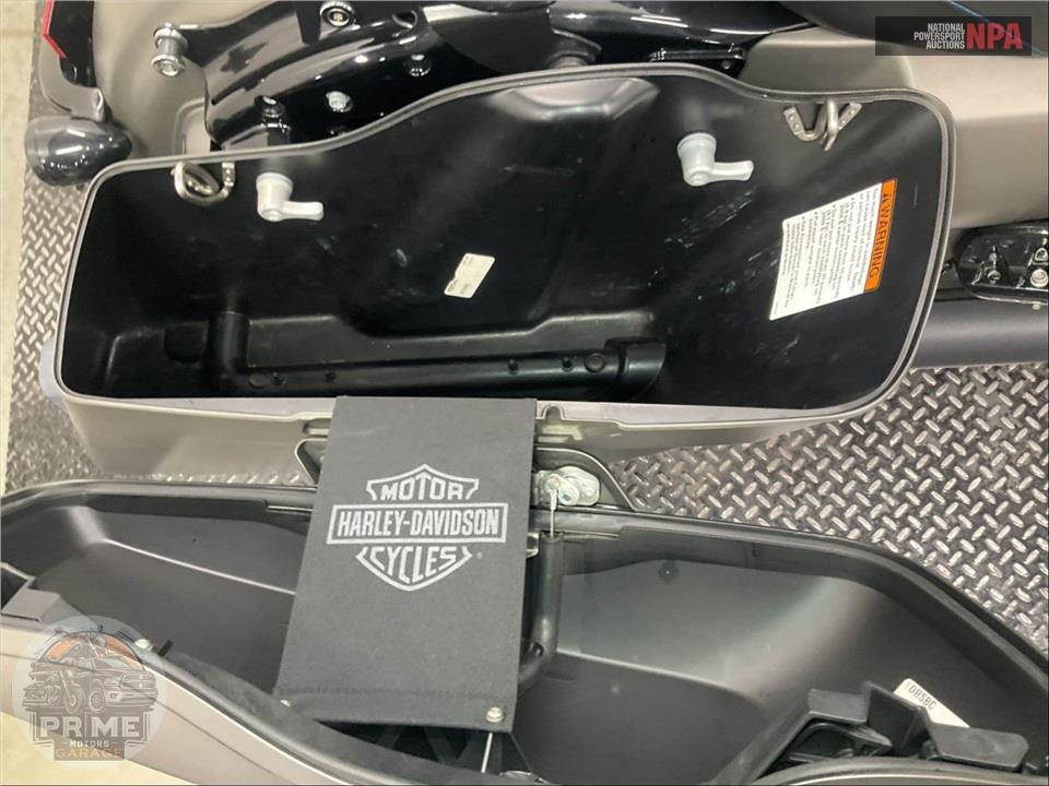 2018 Harley-Davidson FLHRXS ROAD KING SPECIAL — фото 19